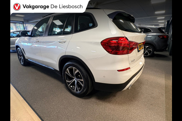 BMW X3 XDrive30e Executive / stoelverwarming / cruisecontrol / trekhaak / camera + pdcdealer onderhouden