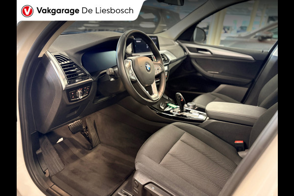 BMW X3 XDrive30e Executive / stoelverwarming / cruisecontrol / trekhaak / camera + pdcdealer onderhouden