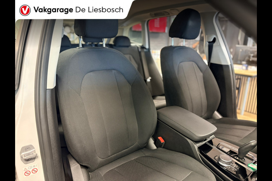 BMW X3 XDrive30e Executive / stoelverwarming / cruisecontrol / trekhaak / camera + pdcdealer onderhouden