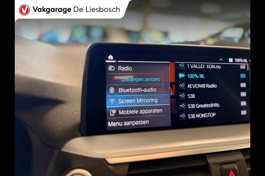 BMW X3 XDrive30e Executive / stoelverwarming / cruisecontrol / trekhaak / camera + pdcdealer onderhouden