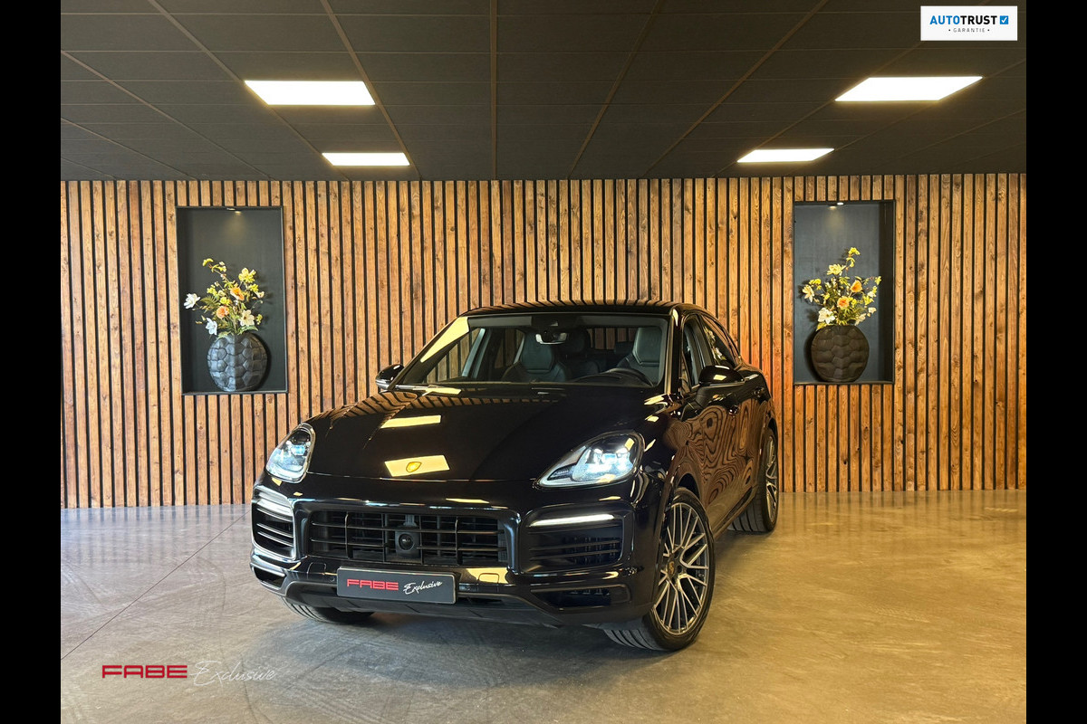 Porsche Cayenne Coupé 3.0 / Sport chrono / HUD / Sportuitlaat / Bose / Trekhaak / Memory / Stoelventilatie / Pano