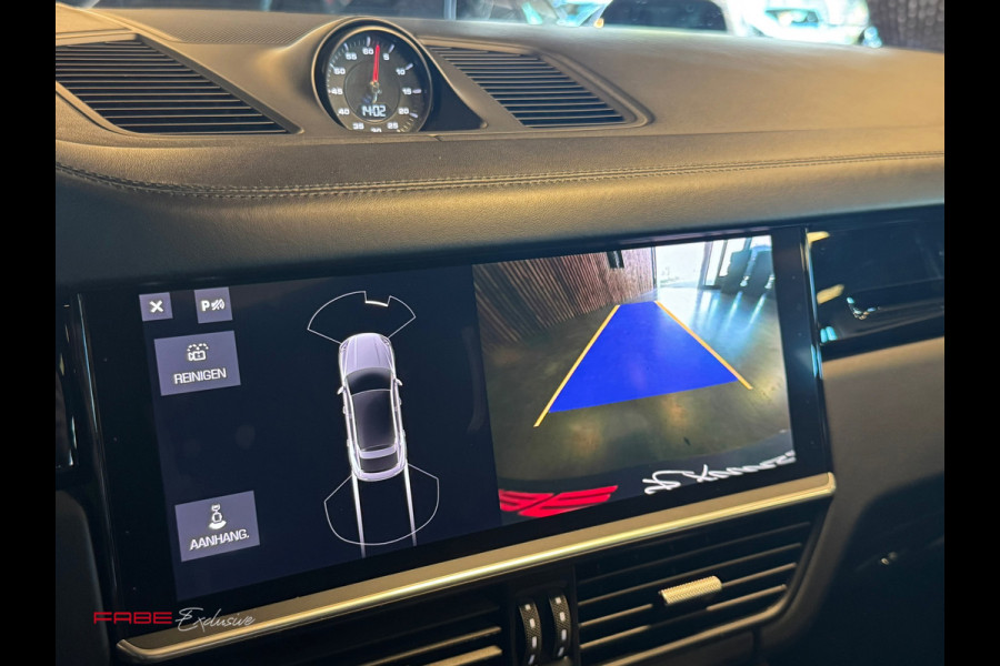 Porsche Cayenne Coupé 3.0 / Sport chrono / HUD / Sportuitlaat / Bose / Trekhaak / Memory / Stoelventilatie / Pano