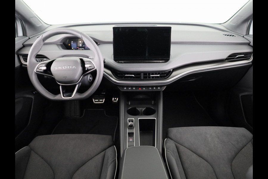 Škoda Enyaq Coupé Sportline 204 pk | Elektrisch verstelbare voorstoel met geheugen | Panoramadak | Parkeercamera | Dode hoek detectie