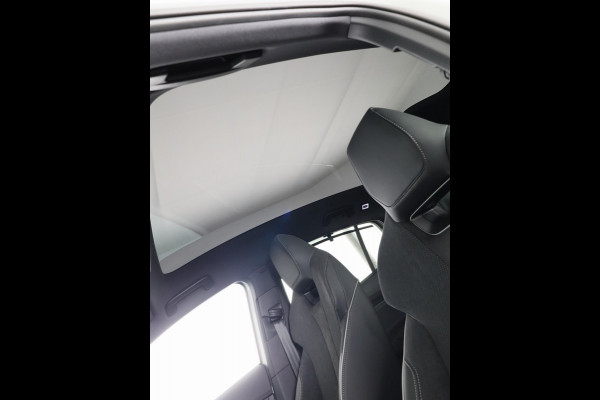 Škoda Enyaq Coupé Sportline 204 pk | Elektrisch verstelbare voorstoel met geheugen | Panoramadak | Parkeercamera | Dode hoek detectie