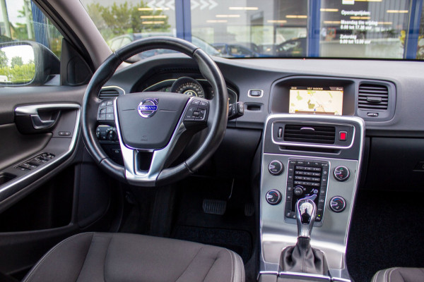 Volvo V60 1.5 T3 Polar | Prijs rijklaar incl. 12 mnd garantie | Lmv Navi Pdc Bluetooth Stoelverwarming Cruise