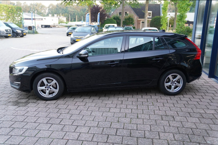 Volvo V60 1.5 T3 Polar | Prijs rijklaar incl. 12 mnd garantie | Lmv Navi Pdc Bluetooth Stoelverwarming Cruise