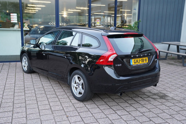 Volvo V60 1.5 T3 Polar | Prijs rijklaar incl. 12 mnd garantie | Lmv Navi Pdc Bluetooth Stoelverwarming Cruise