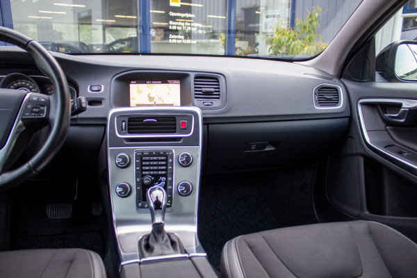 Volvo V60 1.5 T3 Polar | Prijs rijklaar incl. 12 mnd garantie | Lmv Navi Pdc Bluetooth Stoelverwarming Cruise