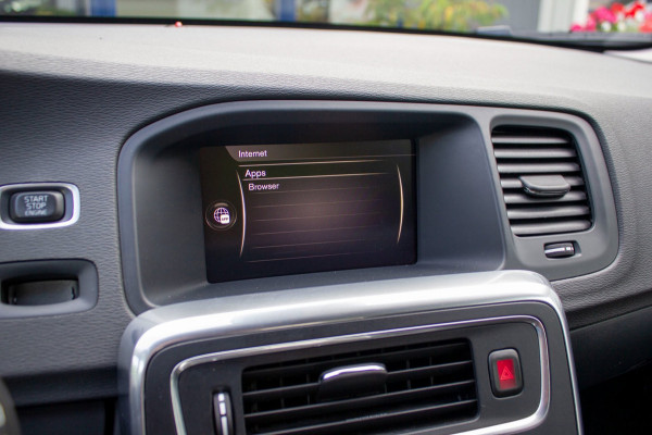 Volvo V60 1.5 T3 Polar | Prijs rijklaar incl. 12 mnd garantie | Lmv Navi Pdc Bluetooth Stoelverwarming Cruise