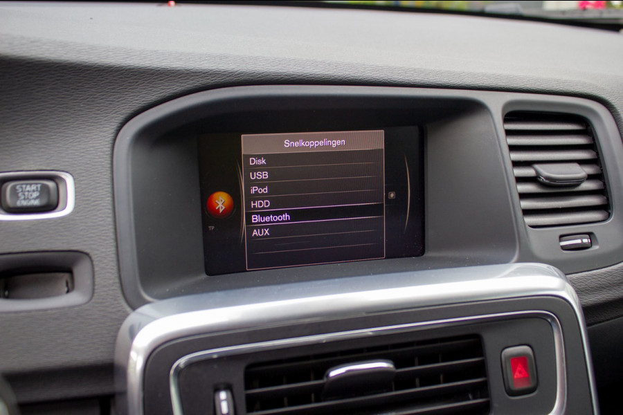 Volvo V60 1.5 T3 Polar | Prijs rijklaar incl. 12 mnd garantie | Lmv Navi Pdc Bluetooth Stoelverwarming Cruise