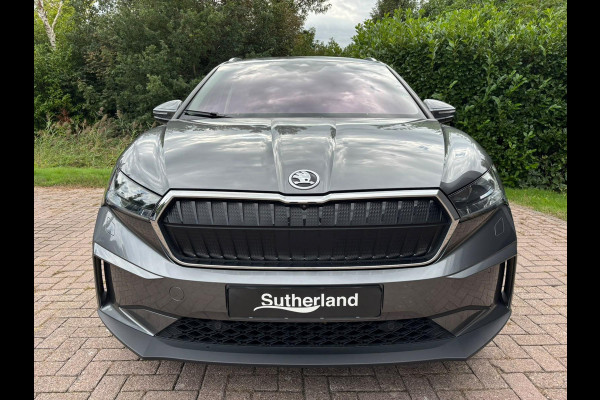 Škoda ENYAQ iV Business Edition 80 Design Selection Suite 204PK | SOH 94% | Wegklapbare Trekhaak | Warmtepomp | Navigatie | 360-Graden Camera | 20" LMV | Elektr. Klep