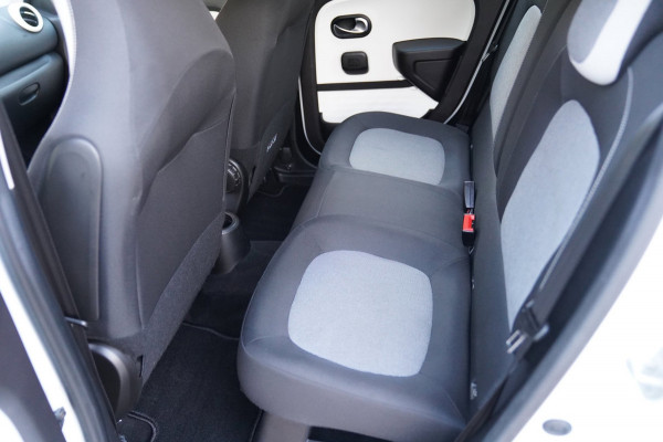 Renault Twingo Z.E. R80 Intens|Prijs rijklaar incl. 12 mnd garantie|NAV Carplay LMV DAB radio Stoelverwarming