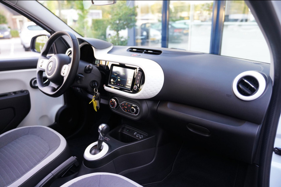 Renault Twingo Z.E. R80 Intens|Prijs rijklaar incl. 12 mnd garantie|NAV Carplay LMV DAB radio Stoelverwarming