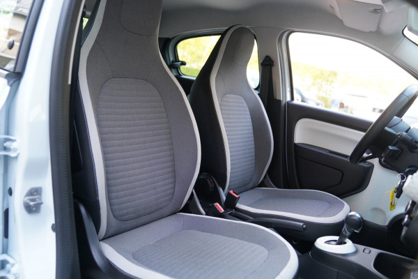 Renault Twingo Z.E. R80 Intens|Prijs rijklaar incl. 12 mnd garantie|NAV Carplay LMV DAB radio Stoelverwarming