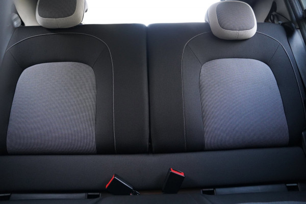 Renault Twingo Z.E. R80 Intens|Prijs rijklaar incl. 12 mnd garantie|NAV Carplay LMV DAB radio Stoelverwarming