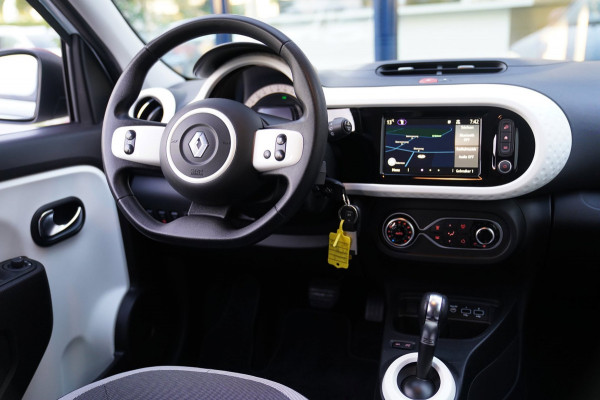 Renault Twingo Z.E. R80 Intens|Prijs rijklaar incl. 12 mnd garantie|NAV Carplay LMV DAB radio Stoelverwarming