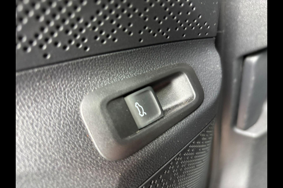 Škoda ENYAQ iV Business Edition 80 Design Selection Suite 204PK | SOH 94% | Wegklapbare Trekhaak | Warmtepomp | Navigatie | 360-Graden Camera | 20" LMV | Elektr. Klep
