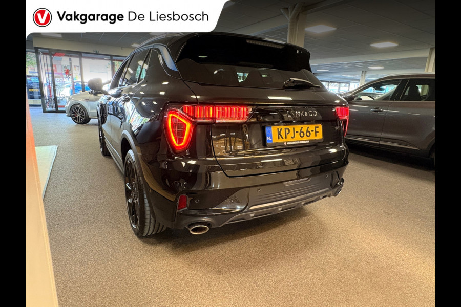 Lynk & Co 01 1.5 / pano / navi / camera / Infinity / memory / elec klep / Apple carplay