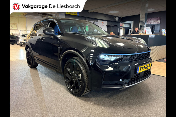 Lynk & Co 01 1.5 / pano / navi / camera / Infinity / memory / elec klep / Apple carplay