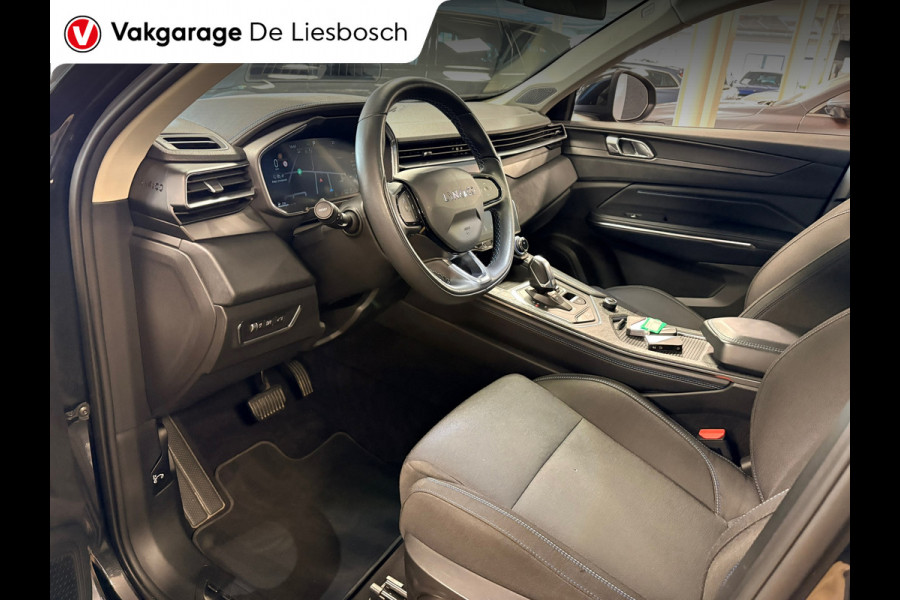 Lynk & Co 01 1.5 / pano / navi / camera / Infinity / memory / elec klep / Apple carplay