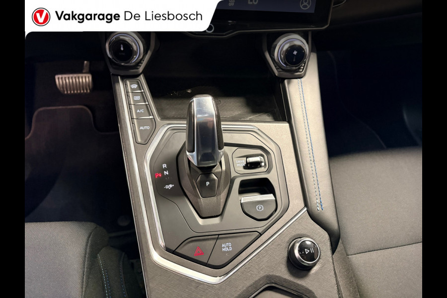 Lynk & Co 01 1.5 / pano / navi / camera / Infinity / memory / elec klep / Apple carplay