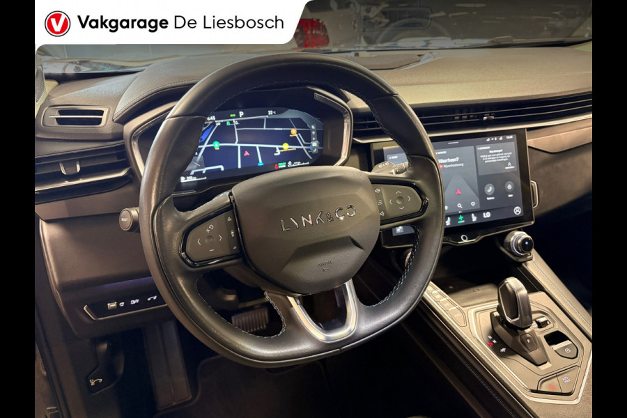 Lynk & Co 01 1.5 / pano / navi / camera / Infinity / memory / elec klep / Apple carplay
