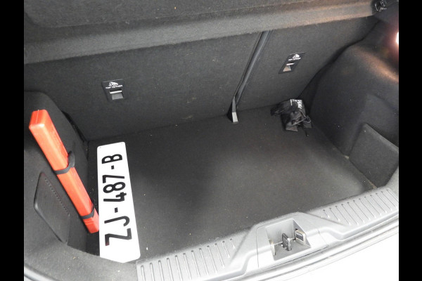 Ford Fiesta 1.1 Trend NAVI-APP/AIRCO/CRUISE/PDC/TREKH.!