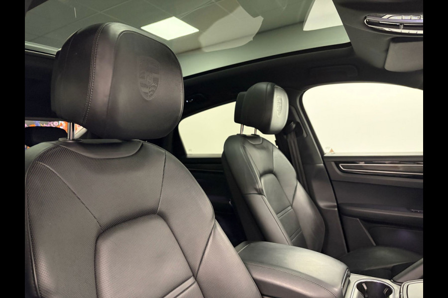 Porsche Cayenne Coupé 3.0 E-Hybrid*NL-Auto*NAP*Pano*Luchtvering*Head-Up*Trekhaak*Stoel airco