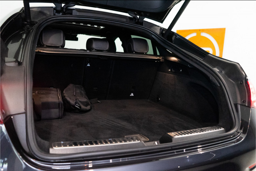 Mercedes-Benz GLC Coupé 300e 4MATIC Premium+ AMG 320PK | Pano | Burmester | Sfeer | Trekhaak | 12 MND Garantie