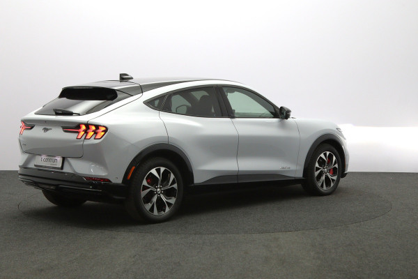Ford Mustang Mach-E Premium AWD 270 PK 75 kWh , SOH 95 %, Panoramadak, Adap. Cruise Control, Memory, B&O Sound, 360 Camera