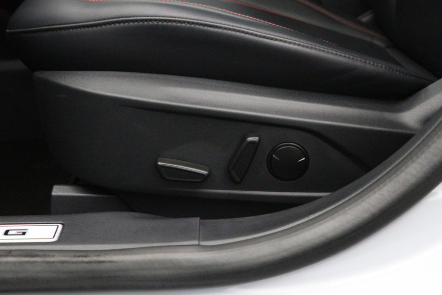 Ford Mustang Mach-E Premium AWD 270 PK 75 kWh , SOH 95 %, Panoramadak, Adap. Cruise Control, Memory, B&O Sound, 360 Camera