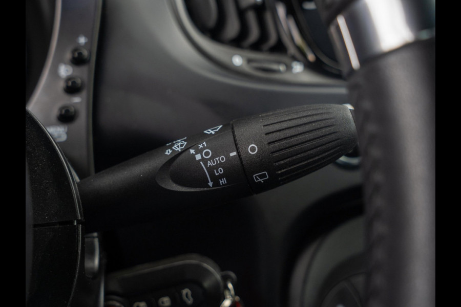 Abarth 595 1.4 T-Jet Turismo | Xenon | Beats | Dimond Stitching