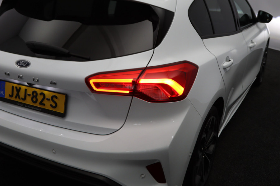 Ford Focus 1.5 EcoBoost 150 PK Automaat ST Line Business, Panoramadak, LED, B&O Sound, Adap. Cruise Control