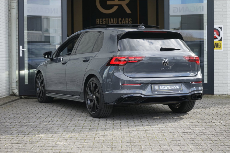 Volkswagen Golf 8 VIII 1.5 eTSI R-Line AUTOMAAT BLACK STYLE|ACC|CAMERA|HARMAN KARDON|HEADUP|IQ LIGHT|KEYLESS|MODE|PANORAMA
