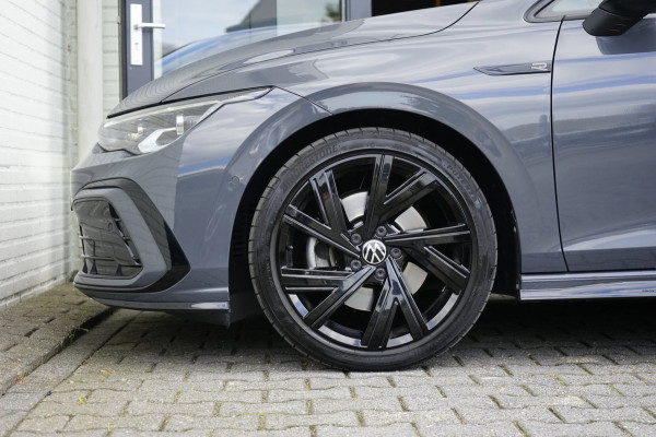 Volkswagen Golf 8 VIII 1.5 eTSI R-Line AUTOMAAT BLACK STYLE|ACC|CAMERA|HARMAN KARDON|HEADUP|IQ LIGHT|KEYLESS|MODE|PANORAMA