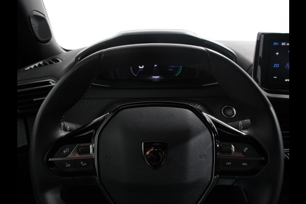 Peugeot e-2008 EV Allure Pack 54 kWh Navigatie Apple Carplay/Android Auto Climate Control Parkeer sensoren Lichtmetalen Velgen