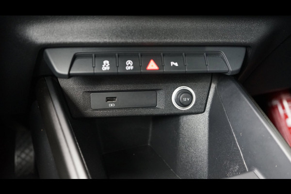 Audi A1 Sportback 30 TFSI AUTOMAAT|CLIMA|NAVIGATIE|PARKEERSENSOREN|VIRTUEEL