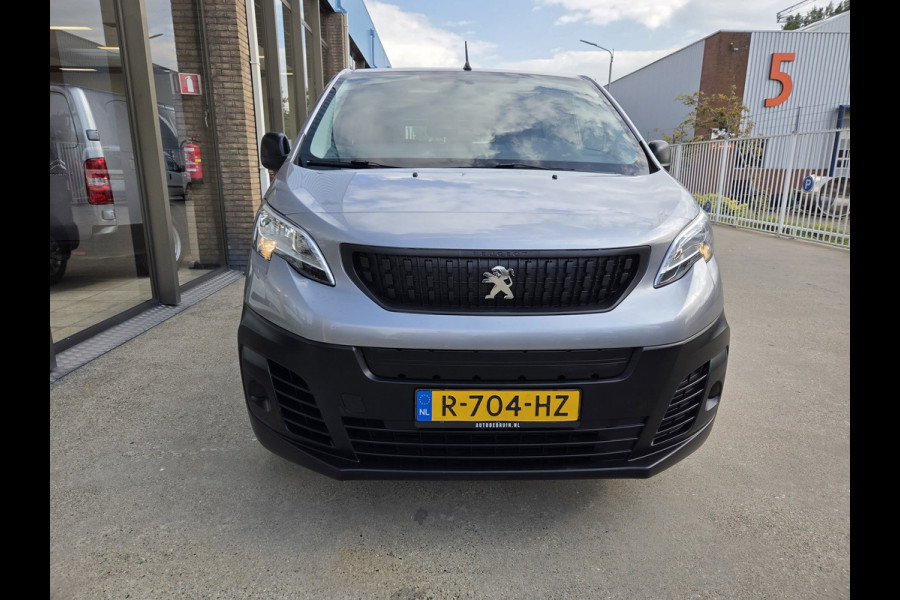 Peugeot e-Expert 50 kWh L2 9-Persoons Airco Panoramadak