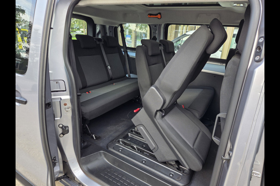 Peugeot e-Expert 50 kWh L2 9-Persoons Airco Panoramadak