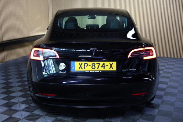 Tesla Model 3 Long Range AWD 75 kWh AVM CLIMA NAVI PDC CAMERA 360 PDC LEDER LED '19
