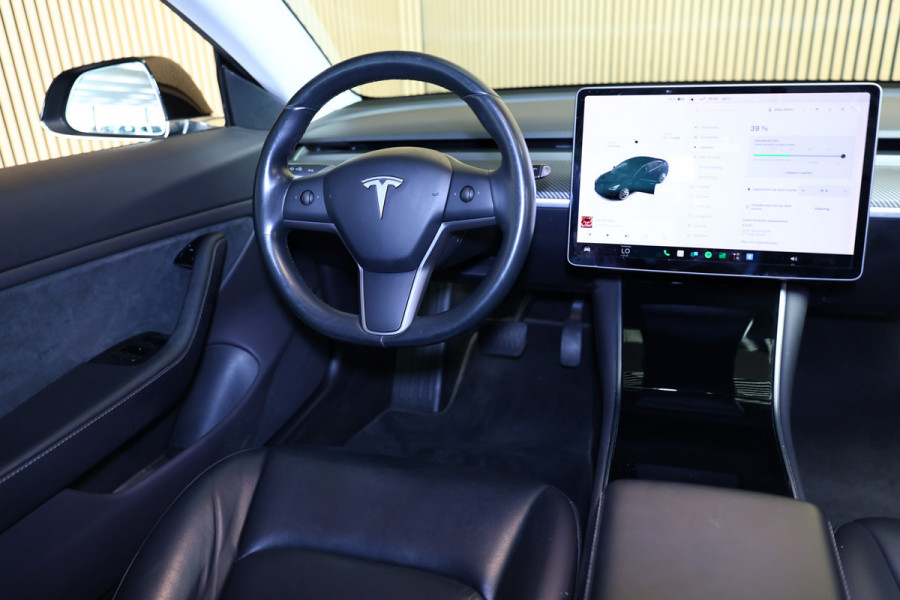 Tesla Model 3 Long Range AWD 75 kWh AVM CLIMA NAVI PDC CAMERA 360 PDC LEDER LED '19