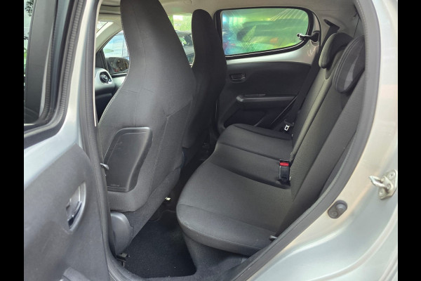 Peugeot 108 1.0 e-VTi Allure TOP! | AUTOMAAT | 2E EIGENAAR | 3/6 OF 12MND GARANTIE | CAMERA |