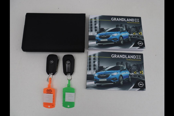 Opel Grandland X 1.6 Turbo Innovation | Half leder | Cruise control | Trekhaak | Navigatie | Carplay | Climate control | Park assist | 18" velgen