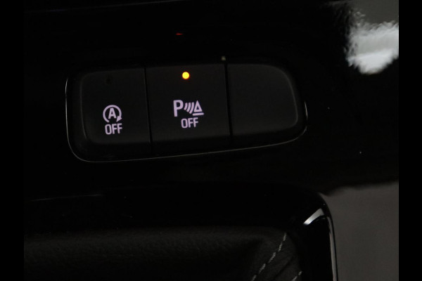 Opel Grandland X 1.6 Turbo Innovation | Half leder | Cruise control | Trekhaak | Navigatie | Carplay | Climate control | Park assist | 18" velgen