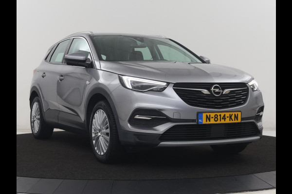Opel Grandland X 1.6 Turbo Innovation | Half leder | Cruise control | Trekhaak | Navigatie | Carplay | Climate control | Park assist | 18" velgen