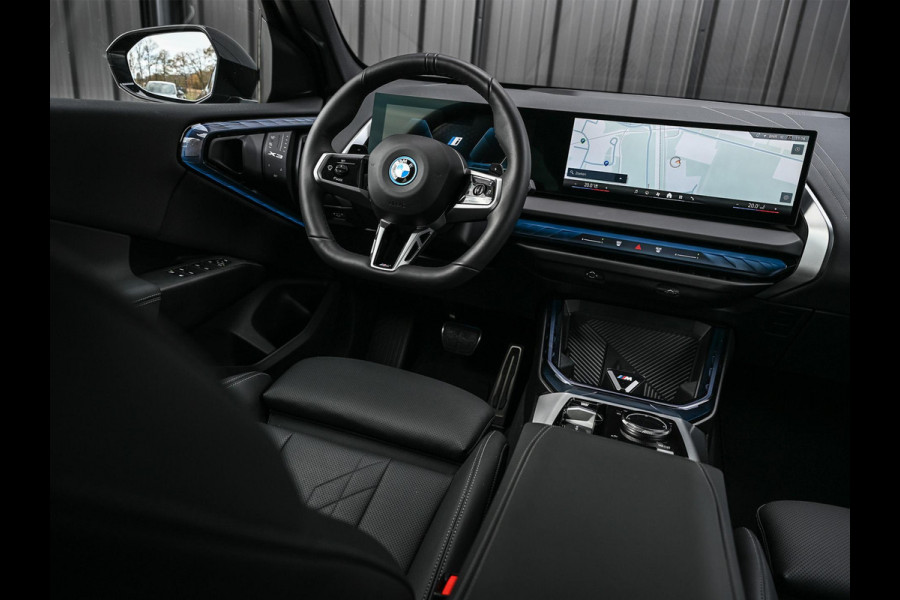 BMW X3 30e xDrive M-Sport | SOH 100% | Camera | Memory Seat | Stoel + Stuurverwarming | Ambiance Interieur | Comfort Access | Active Cruise | Trekhaak |