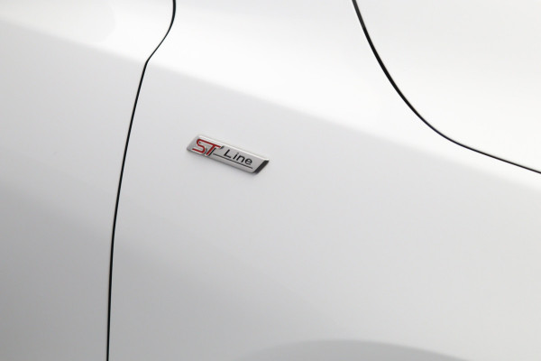 Ford FOCUS Wagon 1.0 EcoBoost Hybrid 125 PK ST Line Business, LED, Trekhaak, Winterpakket, Camera, DAB