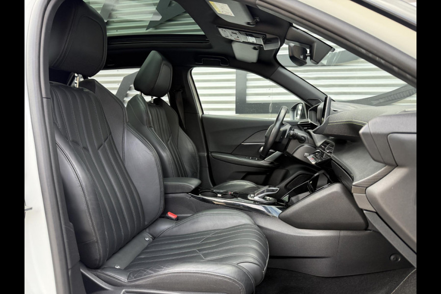 Peugeot 2008 1.2 PureTech GT 1e Eigenaar|Pano|Carplay|i-Cockpit|Camera|Stoelverw|PDC V+A|Navi|APK tot 07-2028