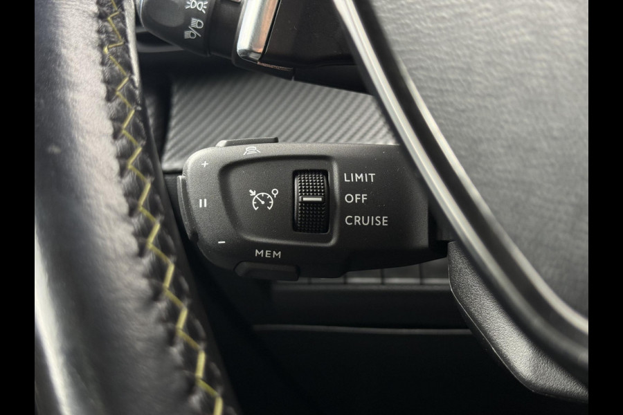 Peugeot 2008 1.2 PureTech GT 1e Eigenaar|Pano|Carplay|i-Cockpit|Camera|Stoelverw|PDC V+A|Navi|APK tot 07-2028
