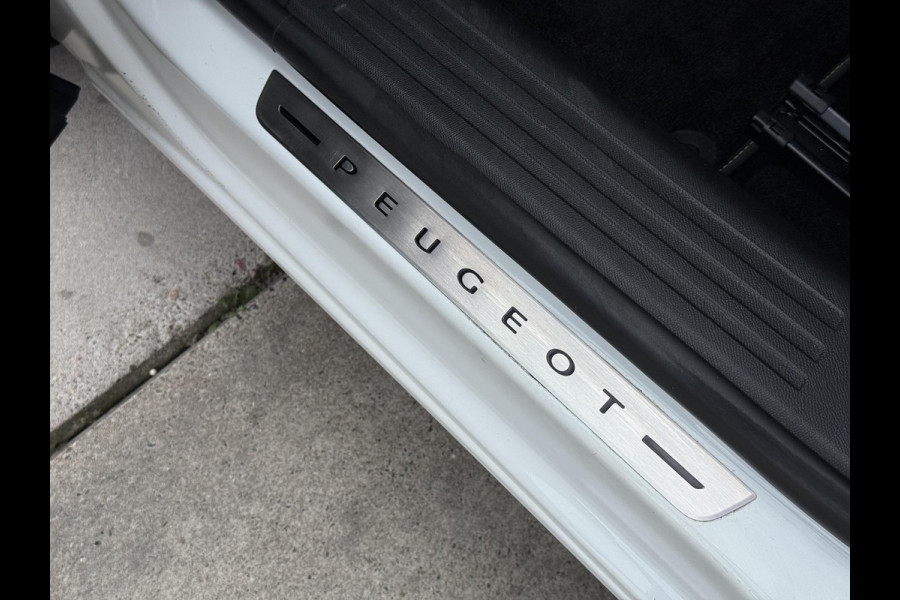 Peugeot 2008 1.2 PureTech GT 1e Eigenaar|Pano|Carplay|i-Cockpit|Camera|Stoelverw|PDC V+A|Navi|APK tot 07-2028